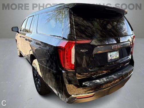 2021 GMC Yukon XL 4WD AT4