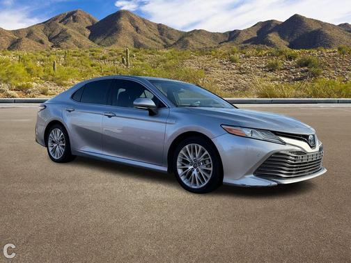2018 Toyota Camry Hybrid XLE