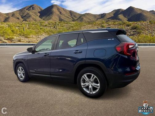 2022 GMC Terrain SLE