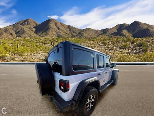 Bright White Clearcoat 2020 Jeep Wrangler Unlimited Rubicon