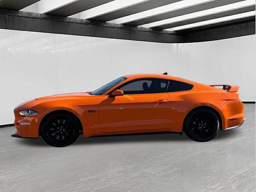 Twister Orange Tri-Coat 2021 Ford Mustang GT