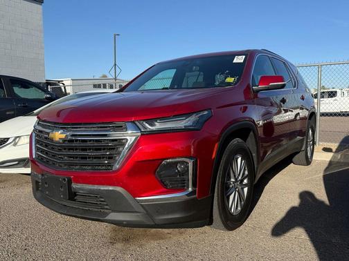 Radiant Red Tintcoat 2023 Chevrolet Traverse LT Leather