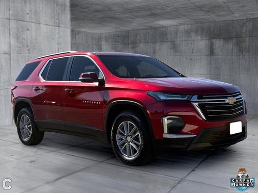 Radiant Red Tintcoat 2023 Chevrolet Traverse LT Leather