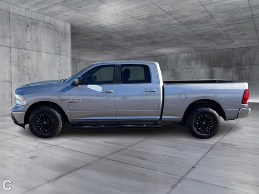 2019 RAM 1500 SLT