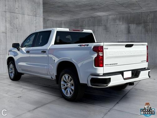 Summit White 2024 Chevrolet Silverado 1500 Custom