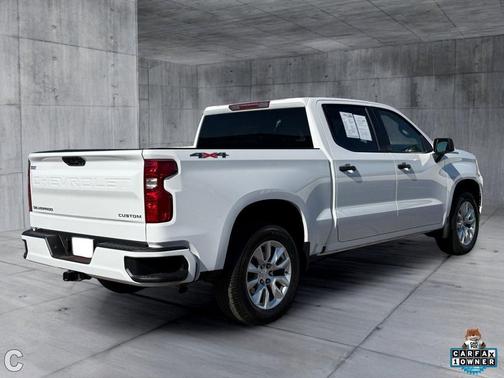 Summit White 2024 Chevrolet Silverado 1500 Custom