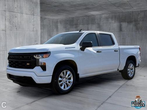 Summit White 2024 Chevrolet Silverado 1500 Custom