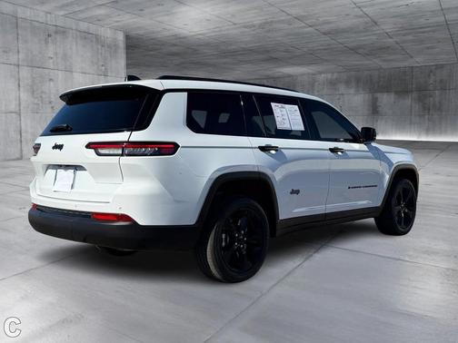 2023 Jeep Grand Cherokee L Altitude