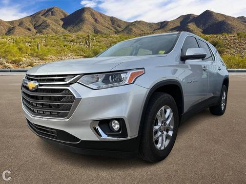 2021 Chevrolet Traverse LT Cloth
