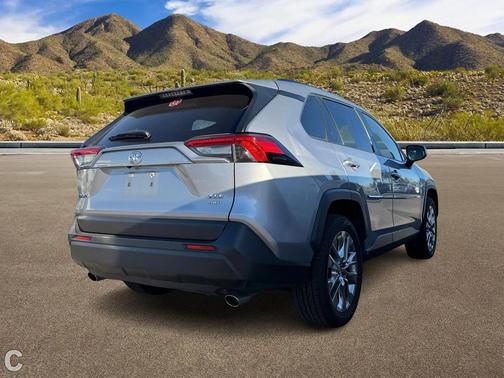 2019 Toyota RAV4 XLE Premium