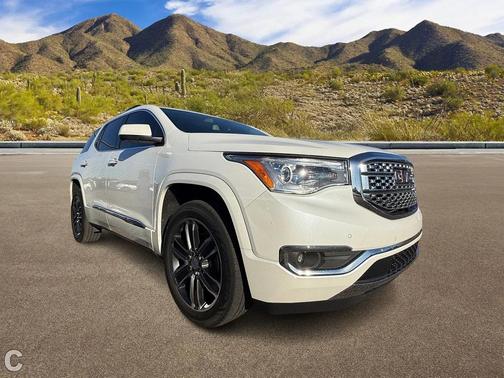2019 GMC Acadia Denali
