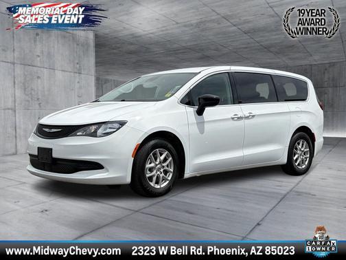 2024 Chrysler Voyager LX