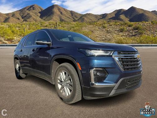 2023 Chevrolet Traverse LT Cloth