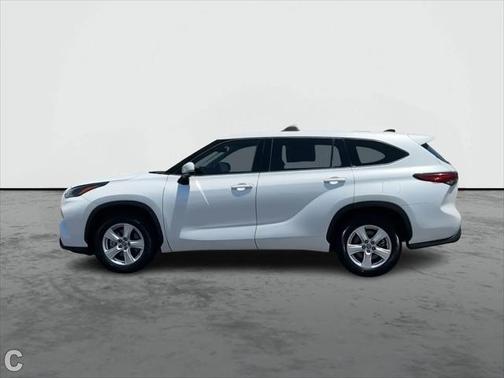2022 Toyota Highlander Hybrid LE