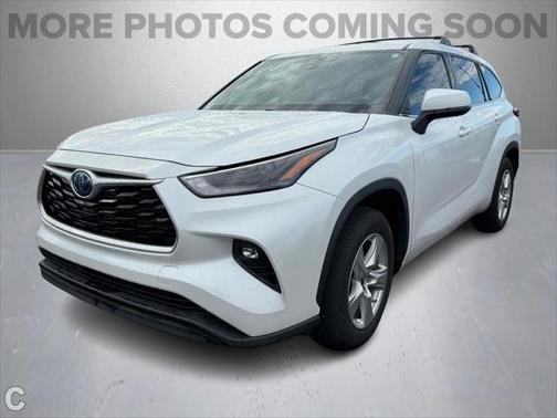 2022 Toyota Highlander Hybrid LE