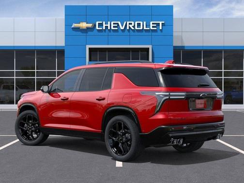 Radiant Red Tintcoat 2026 Chevrolet Traverse RS