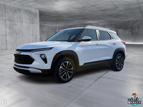 Summit White 2025 Chevrolet Trailblazer LT