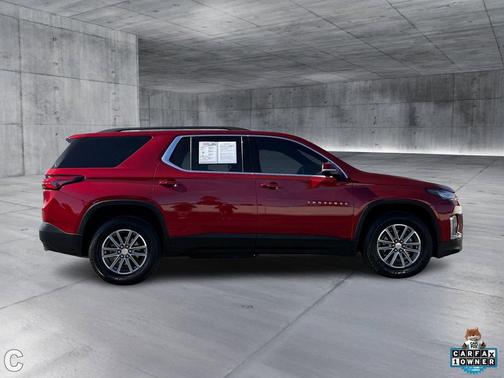 Radiant Red Tintcoat 2023 Chevrolet Traverse LT Cloth