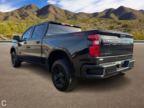 2022 Chevrolet Silverado 1500 Custom Trail Boss