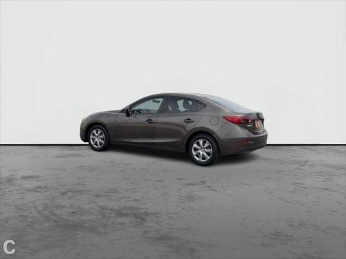 2015 Mazda Mazda3 i Sport