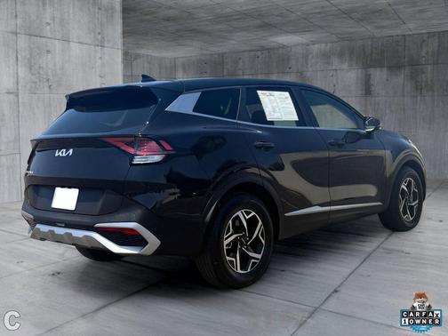 Fusion Black 2025 Kia Sportage LX