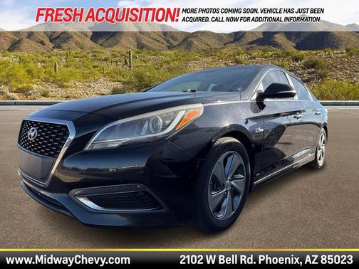 2017 Hyundai SONATA Hybrid Limited