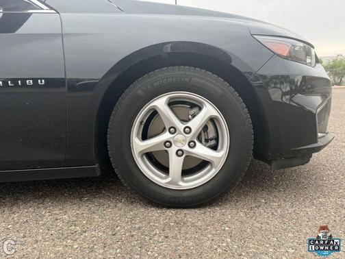 Mosaic Black Metallic 2018 Chevrolet Malibu 1LS