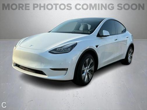 2022 Tesla Model Y Long Range Dual Motor All-Wheel Drive