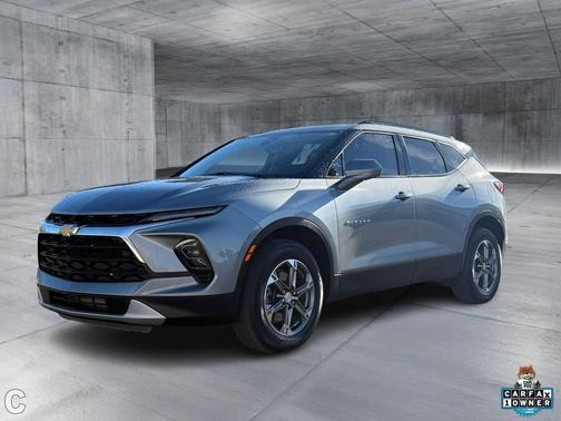 Sterling Gray Metallic 2023 Chevrolet Blazer 2LT