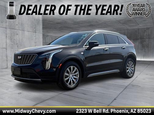 Stellar Black Metallic 2022 Cadillac XT4 Premium Luxury