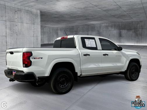 2024 Chevrolet Colorado WT
