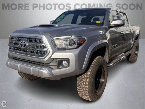 2017 Toyota Tacoma SR5