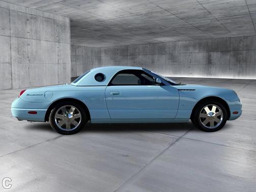 2003 Ford Thunderbird Deluxe