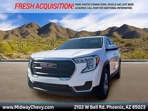 Summit White 2023 GMC Terrain SLE