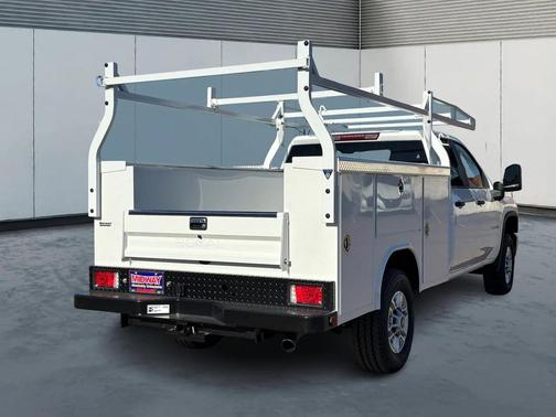 2025 Chevrolet Silverado 2500 WT
