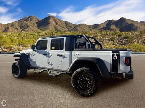 Bright White Clearcoat 2021 Jeep Gladiator Mojave 4x4