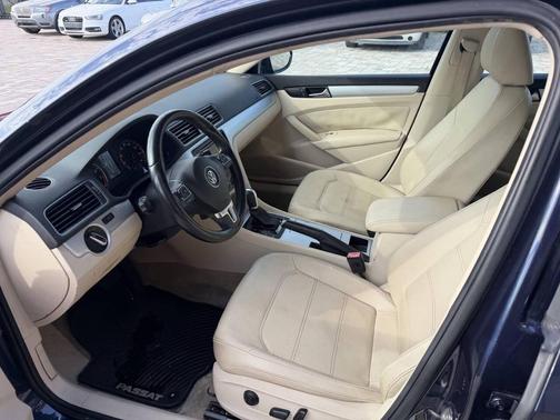 Blue 2012 Volkswagen Passat 2.5 SE
