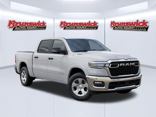 Bright White Clearcoat 2026 RAM 1500 Big Horn/Lone Star
