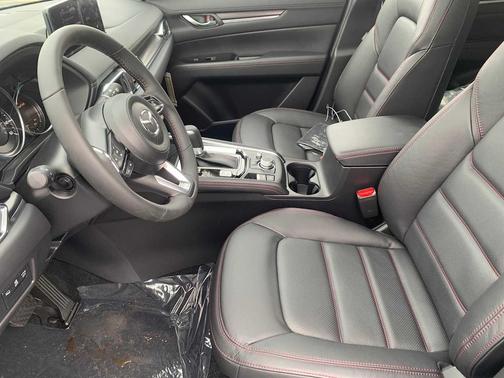 2025 Mazda CX-5 Carbon Edition