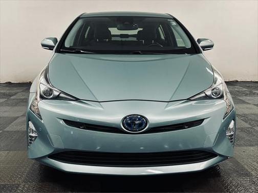 2017 Toyota Prius Four Touring