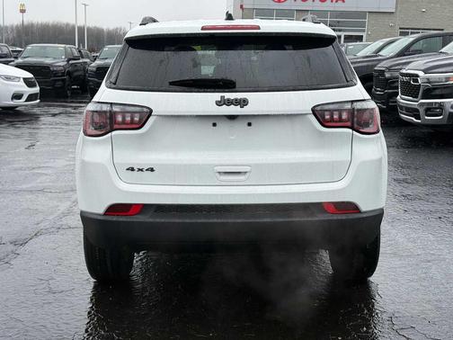 2026 Jeep Compass Latitude