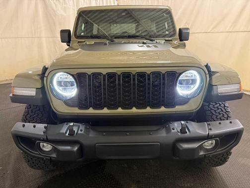 2025 Jeep Wrangler 4xe Willys