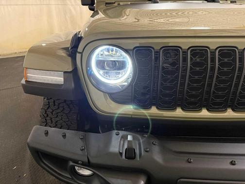 2025 Jeep Wrangler 4xe Willys