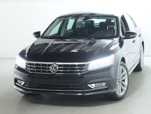 2017 Volkswagen Passat 1.8T SEL Premium