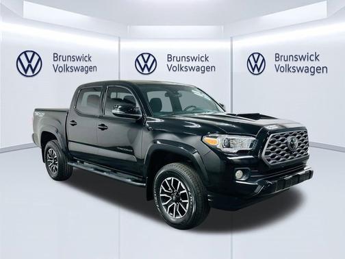 Black 2023 Toyota Tacoma TRD Sport