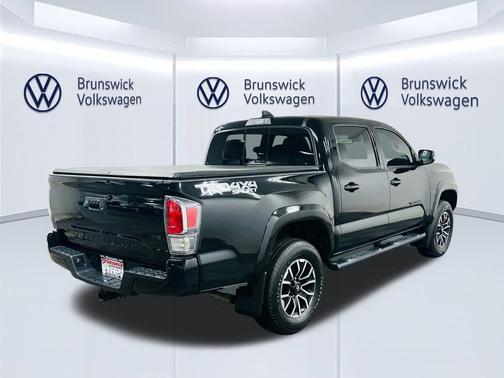Black 2023 Toyota Tacoma TRD Sport