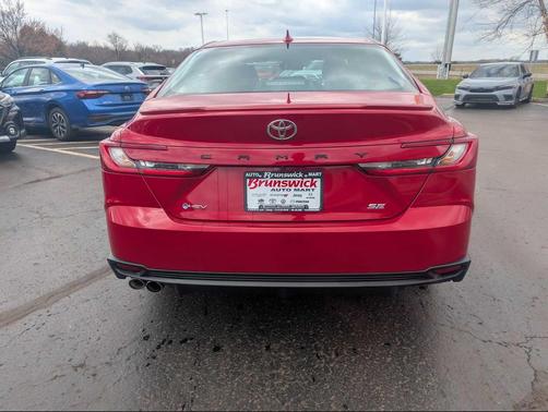 Supersonic Red 2025 Toyota Camry SE