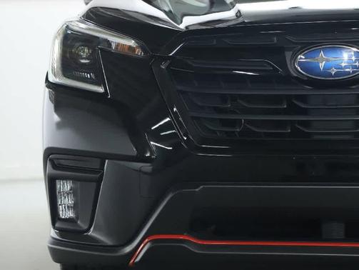 Crystal Black Silica 2024 Subaru Forester Sport