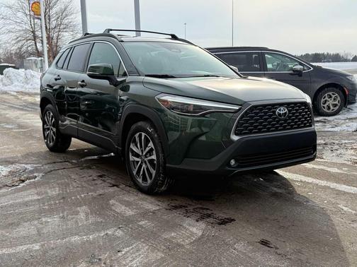 2023 Toyota Corolla Cross XLE
