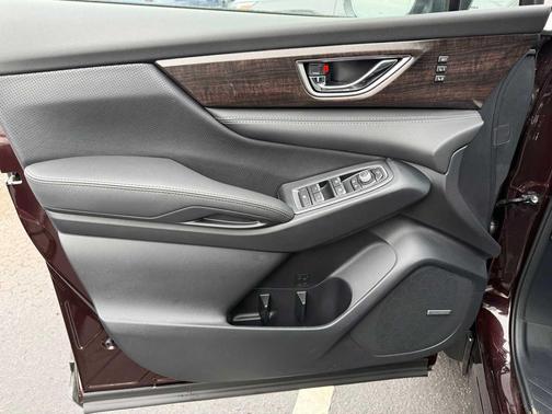 Dark Mahogany Pearl 2026 Subaru Ascent Touring 7-Passenger